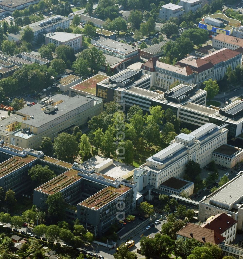 Dresden from the bird's eye view: Hospital grounds of the Universitaetsklinikum Carl Gustav Carus Dresden in Dresden in the state Saxony