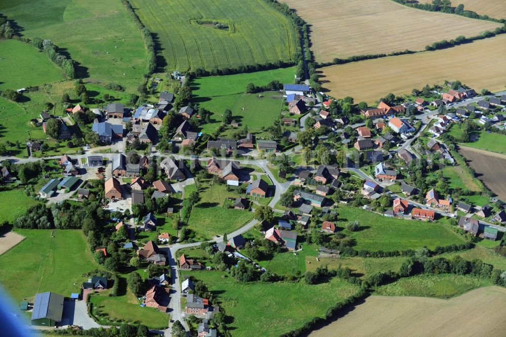 Klinkrade from the bird's eye view: Klinkrade village in the state of Schleswig-Holstein