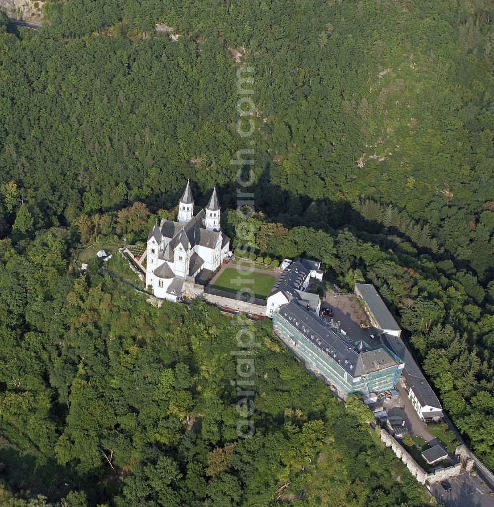 Aerial image Weinahr - Blick auf das Kloster Arnstein an der Lahn. Die ehemalige Abtei ist heute Kloster und Jugendbegegnungsstätte der Arnsteiner Patres. View of the monastery Arnstein.