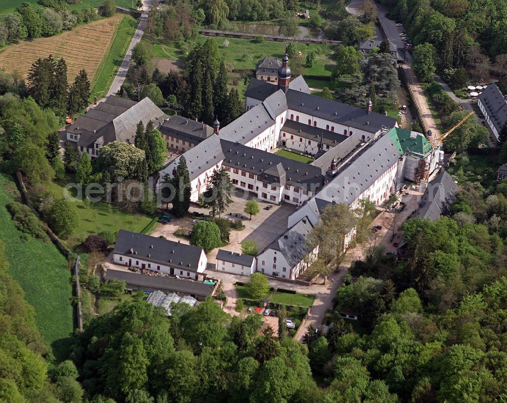 Aerial image Eltville - Das ehemalige Zisterzienserkloster Eberbach bei Eltville. Das Kloster wurde 1136 von Bernhard von Clairvaux gegründet und diente in der Neuzeit als Gefängnis oder Klinik. Hier wurde der Film Der Name der Rose zum großen Teil gedreht. The former Cistercian monastery of Eberbach in Eltville. The monastery was founded in 1136 by Bernard of Clairvaux and served in modern times as a prison or hospital. The film The Name of the Rose was shot here.