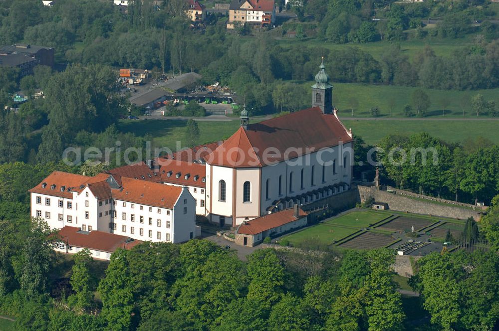 Aerial image Fulda - Blick auf das Kloster Freundenberg mit der barocken Klosterkirche. Das Kloster der Franziskaner steht auf dem gleichnamigen Berg und wurde schon im 9. Jahrhundert gegründet. View of the Monastery Freudenberg with the baroque monastery church. The Abbey was founded in the 9th Century.