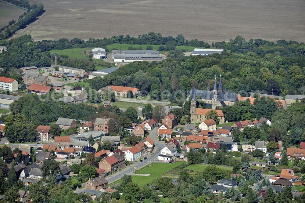 Hamersleben from the bird's eye view: Das Kloster Hamersleben, ein ehemaliges Augustiner-Chorherrenstift im Bistum Halberstadt, gehört heute zum Bistum Magdeburg und liegt in Sachsen-Anhalt an der Straße der Romanik. The monastery Hamersleben, a former Augustinian monastery in the diocese of Halberstadt. It located on the Romanesque Road.