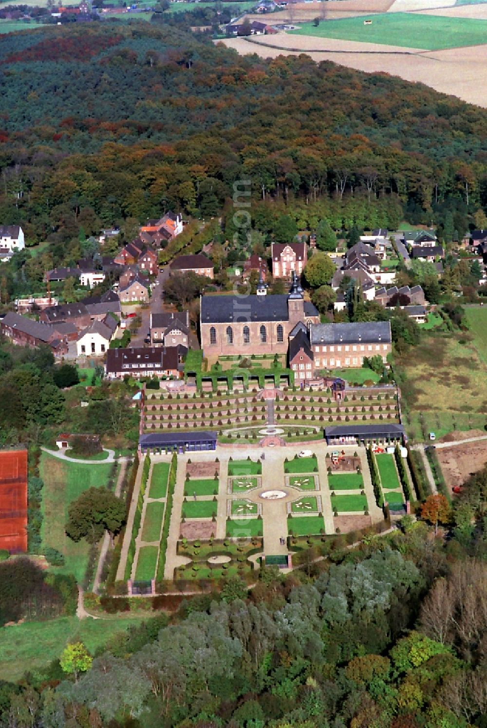 Kamp-Lintfort from the bird's eye view: Kamp Monastery in Kamp-Lintfort in North Rhine-Westphalia is the first Cistercian monastery German-speaking region