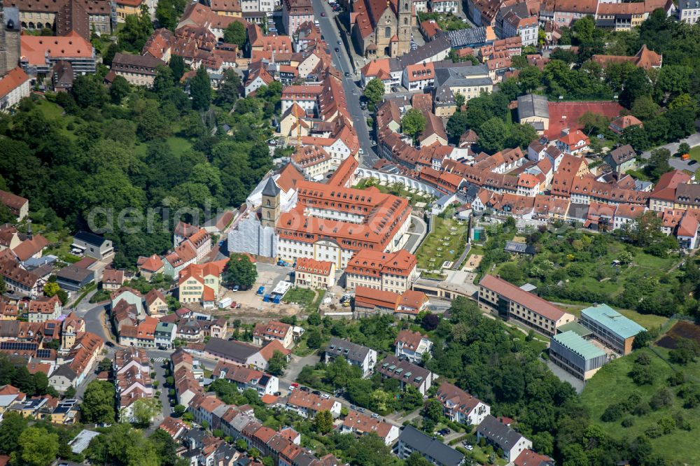 Aerial photograph Bamberg - Complex of buildings of the monastery Karmelitenkirche St. Maria and St. Theodor on place Karmelitenplatz in the district Altstadt in Bamberg in the state Bavaria, Germany