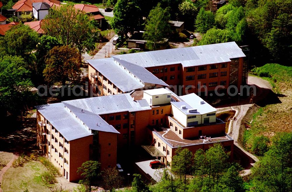 Lehnin/Brandenburg from above - Kloster Lehnin mit dem Erweiterungsbauten und Gästehaus. Datum: 05.05.03 Postanschrift: Luise-Henrietten-Sift, Klosterkirchplatz 17, 14797 Lehnin, Tel.: 03382-768810