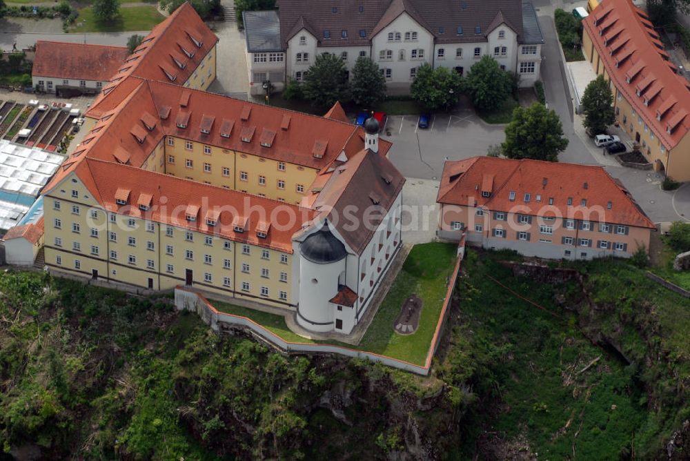 Gammertingen / OT Mariaberg from above - Blick auf die Klosterkirche in Mariaberg, Ortsteil der Gemeinde Gammertingen. Die barocke Mariaberger Klosterkirche steht unter Denkmalschutz. Mit ihren hoch geschwungenen Bögen und ihrer klaren Akustik bildet die Mariaberger Klosterkirche den passenden Rahmen für Konzerte. Mariaberger Heime e.V., Klosterhof 1, 72501 Gammertingen / OT Mariaberg, Tel.: 07124 / 923-0