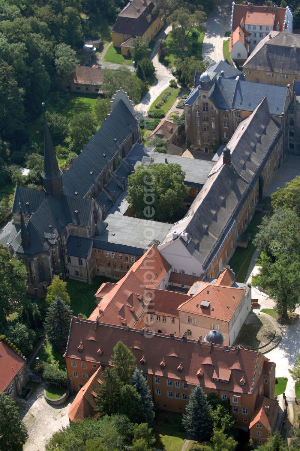 Schulpforte from the bird's eye view: Strasse der Romanik: Die Landesschule Pforta in Schulpforte ist ein Internatsgymnasium, war jedoch ursprünglich ein Kloster. Anschrift / Kontakt: Landesschule Pforta, Schulstraße 12, D-06628 Schulpfort, Deutschland; Tel.: ++49 - (0)34463 / 35 171 (Sekretariat, Fr. Keller); Fax: ++49 - (0)34463 / 26839; E-Mail: info@landesschule-pforta.de