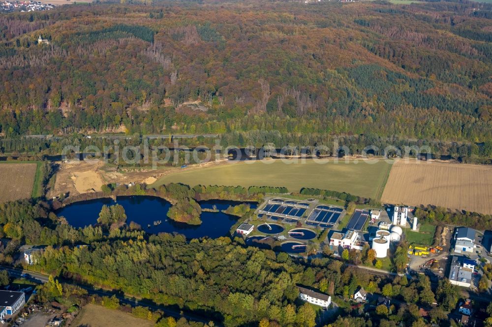 Aerial photograph Arnsberg - Sewage works Basin and purification steps for waste water treatment in Arnsberg in the state North Rhine-Westphalia, Germany