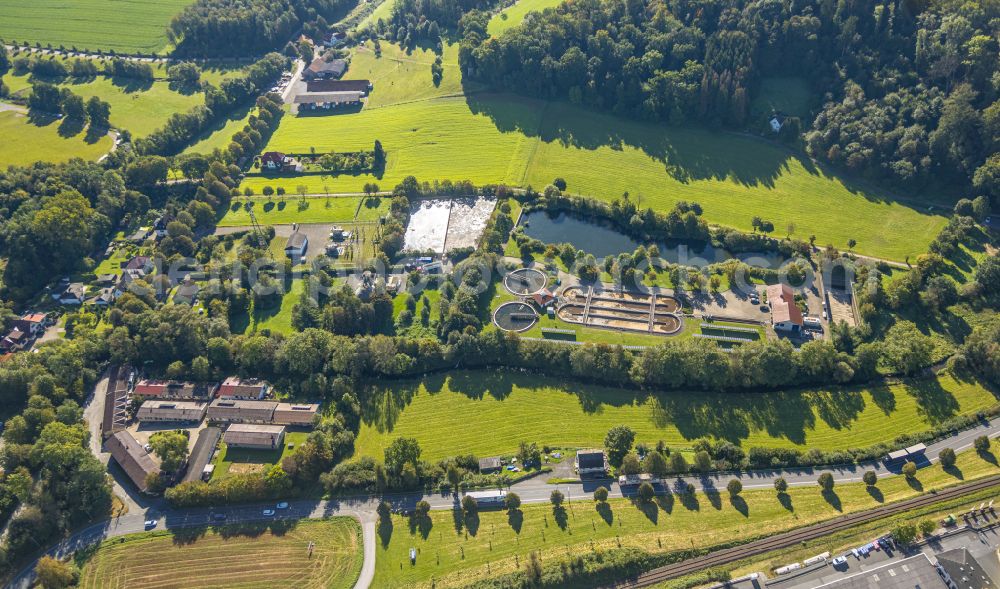 Aerial image Helle - Sewage works Basin and purification steps for waste water treatment on street Wocklumer Allee in Helle in the state North Rhine-Westphalia, Germany