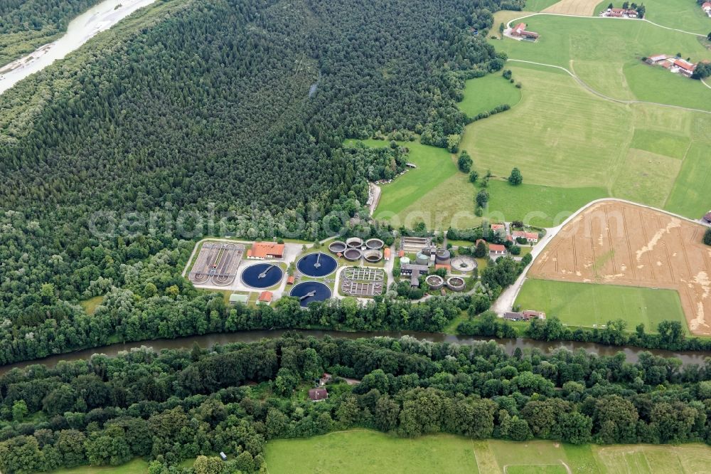 Aerial photograph Wolfratshausen - Sewage works Basin and purification steps for waste water treatment in Wolfratshausen in the state Bavaria, Germany