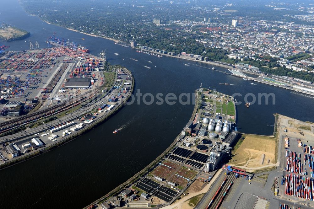 Hamburg from the bird's eye view: Sewage works Basin and purification steps for waste water treatment of sewage works Koehlbrandhoeft in Hamburg port