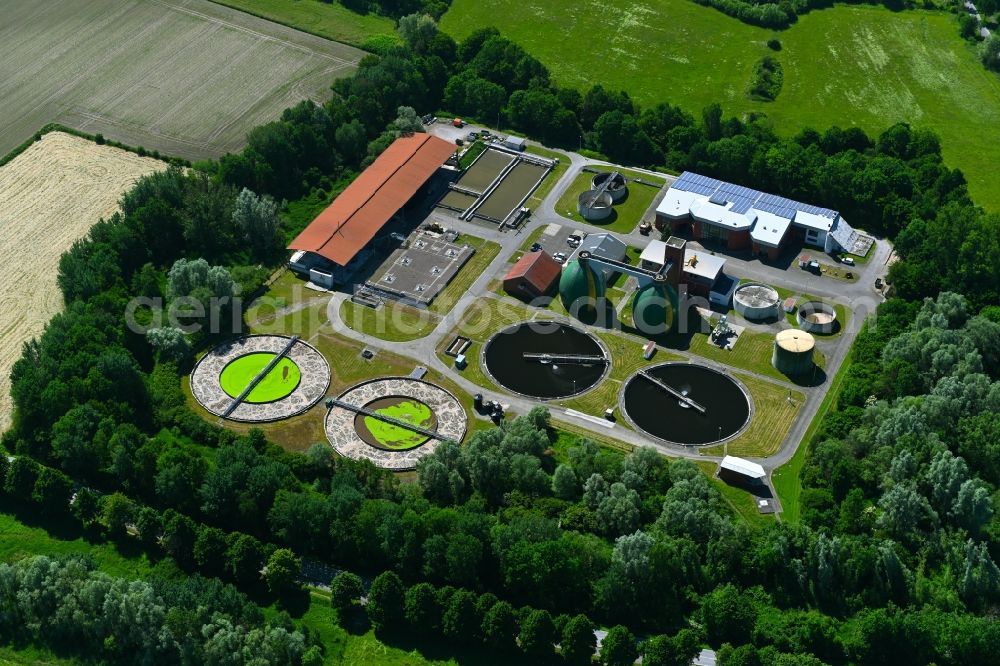 Aerial image Lippstadt - Sewage works Basin and purification steps for waste water treatment in Lippstadt in the state North Rhine-Westphalia, Germany