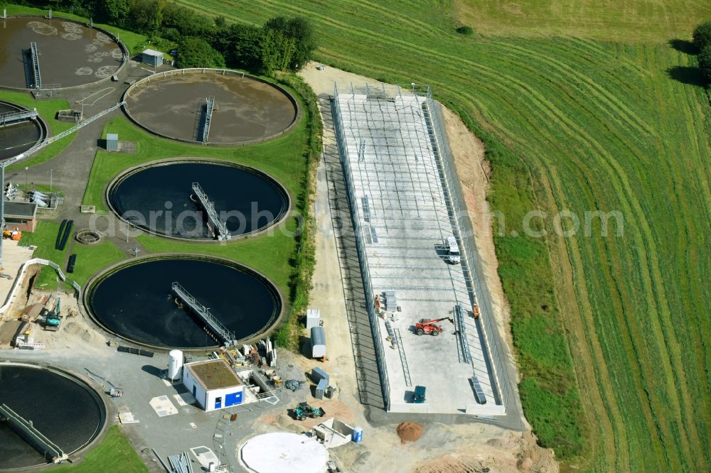 Warburg from above - Sewage works Basin and purification steps for waste water treatment in Warburg in the state North Rhine-Westphalia, Germany