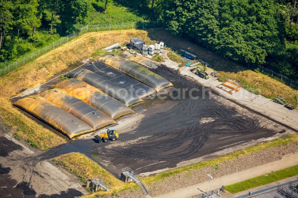 Aerial image Warstein - Sewage plant basins and purification steps for waste water treatment of Ruhr Association in Muelheim Municipality Warstein, Erley 2 in Warstein in North Rhine-Westphalia