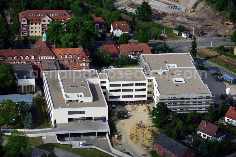 Kyritz from the bird's eye view: View of the new construction of the KMG Hospial Kyritz in the state of Brandenburg