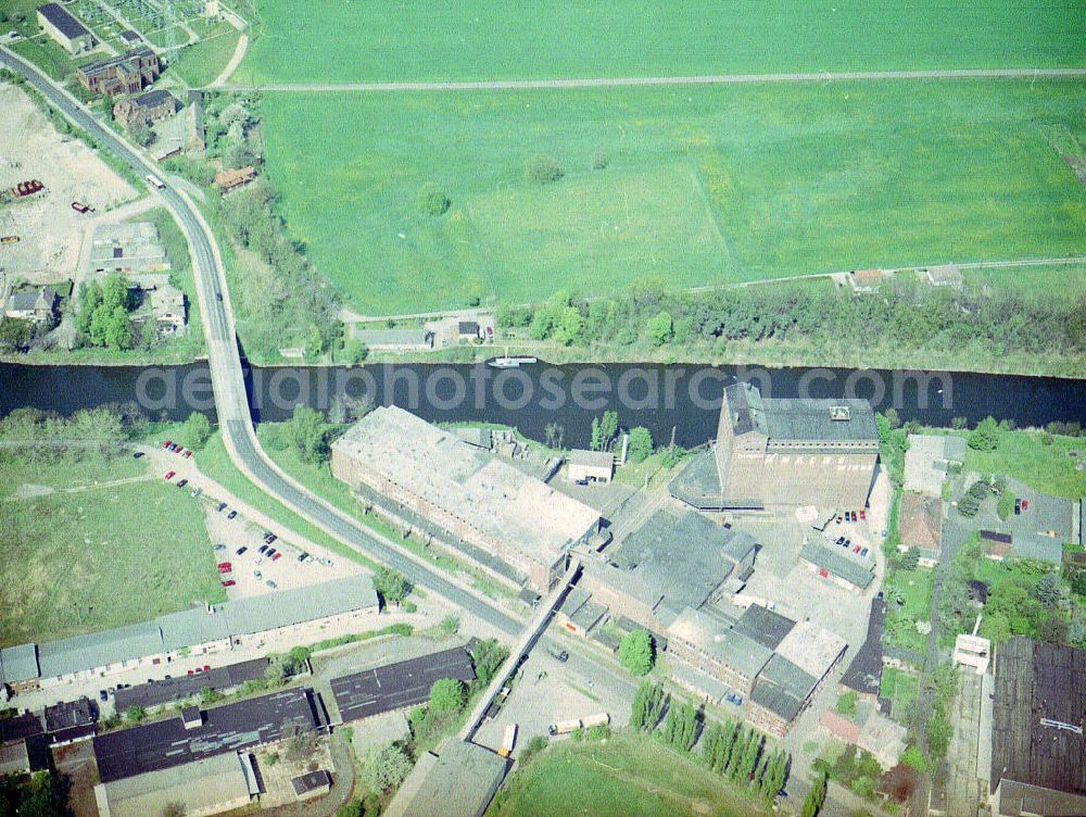 Burg from above - Knäckebrotwerke in Burg am Elbe - Havel - Kanal.