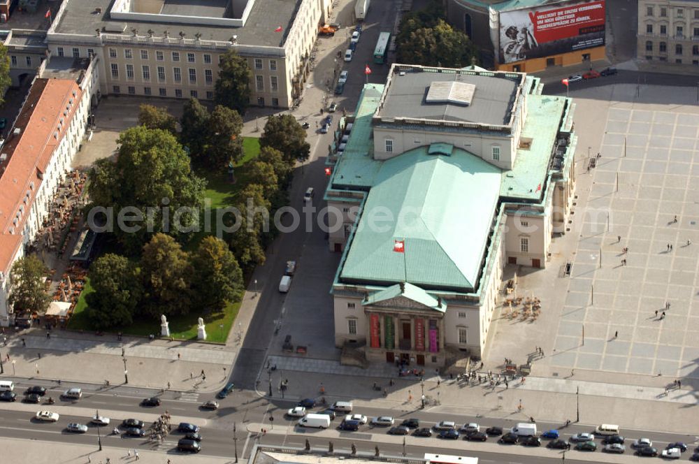 Berlin from the bird's eye view: Blick auf die Staatsoper am Bebelplatz in Berlin-Mitte (links daneben ist der Sommergarten des Opernpalais zu sehen). Adresse: Staatsoper unter den Linden, Unter den Linden 7, 10117 Berlin, Tel.: +49 30 20 35 40, Pressebüro: pressoffice@staatsoper-berlin.de