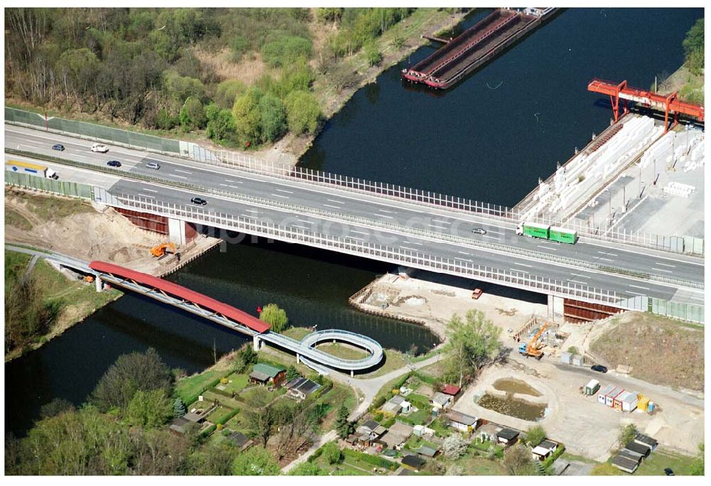 Königs Wusterhausen from the bird's eye view: Autobahnbrücke am südlichen Berliner Ring A10/E55 zwischen Königs-Wusterhausen und Niederlehme