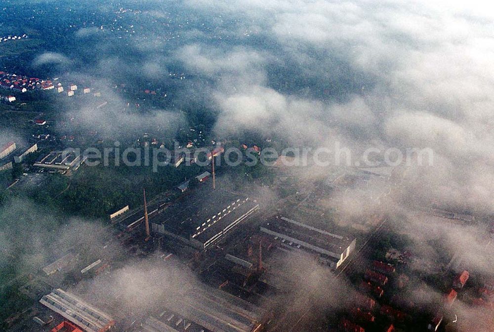 Königs Wusterhausen / Brandenburg from above - Königs Wusterhausen / Brandenburg Blick auf eine dichte Nebeldecke über Königs Wusterhausen in Brandenburg