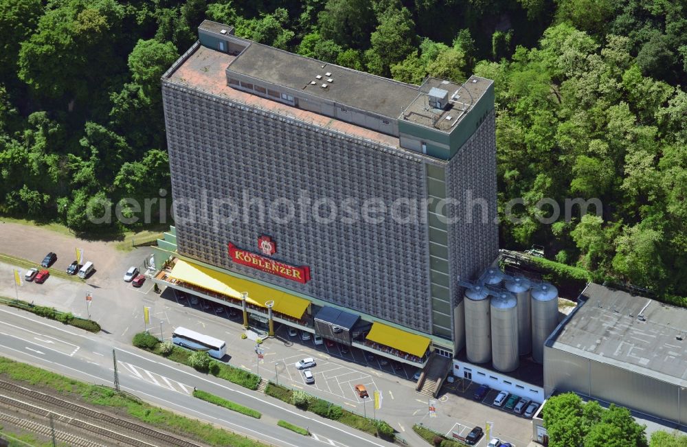 Koblenz from the bird's eye view: The brewery Koblenz, earlier Königsbacher Brewery is a brewery, which is led by the Koblenz Brauerei GmbH at Königsbach in the district Stolzenfels in Koblenz in the state Rheinland-Pfalz