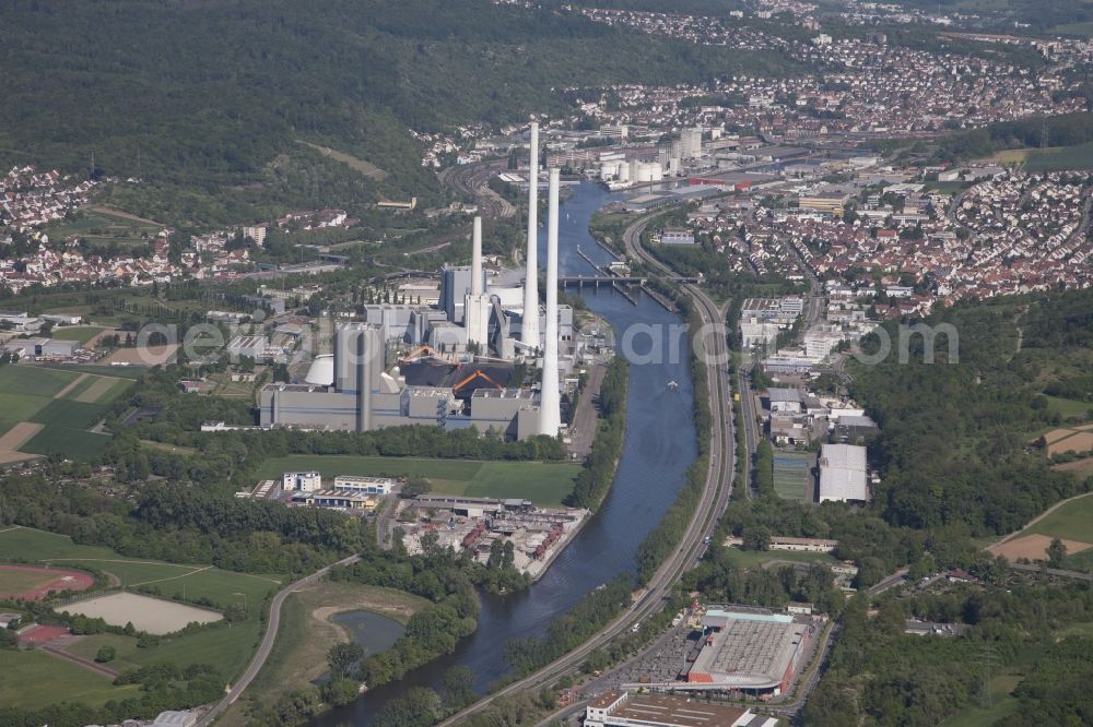 Aerial photograph Altbach - Coal thermal power station on the banks of the Neckar flux flow in Altbach in the state of Baden-Wuerttemberg