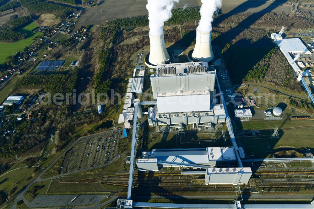 Spremberg from the bird's eye view: Coal power plants of der LEAG Lausitz Energiekraftwerke the district Schwarze Pumpe in Spremberg in the state Brandenburg, Germany