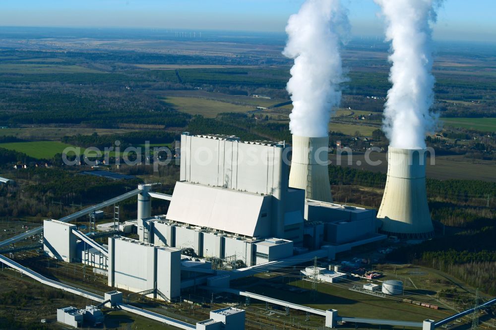 Spremberg from the bird's eye view: Coal power plants of der LEAG Lausitz Energiekraftwerke the district Schwarze Pumpe in Spremberg in the state Brandenburg, Germany