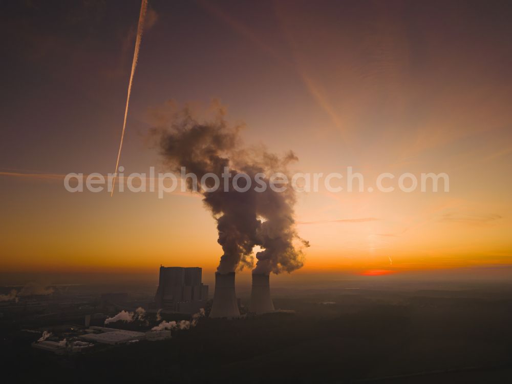 Spremberg from above - Coal power plants of der LEAG Lausitz Energiekraftwerke the district Schwarze Pumpe in Spremberg in the state Brandenburg, Germany