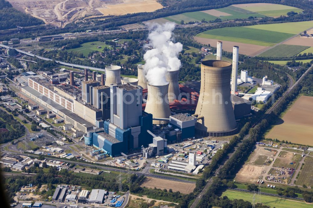 Aerial image Niederaußem - Coal power plants of the RWE Power AG Kraftwerk Niederaussem in the district Niederaussem in Bergheim in the state North Rhine-Westphalia, Germany