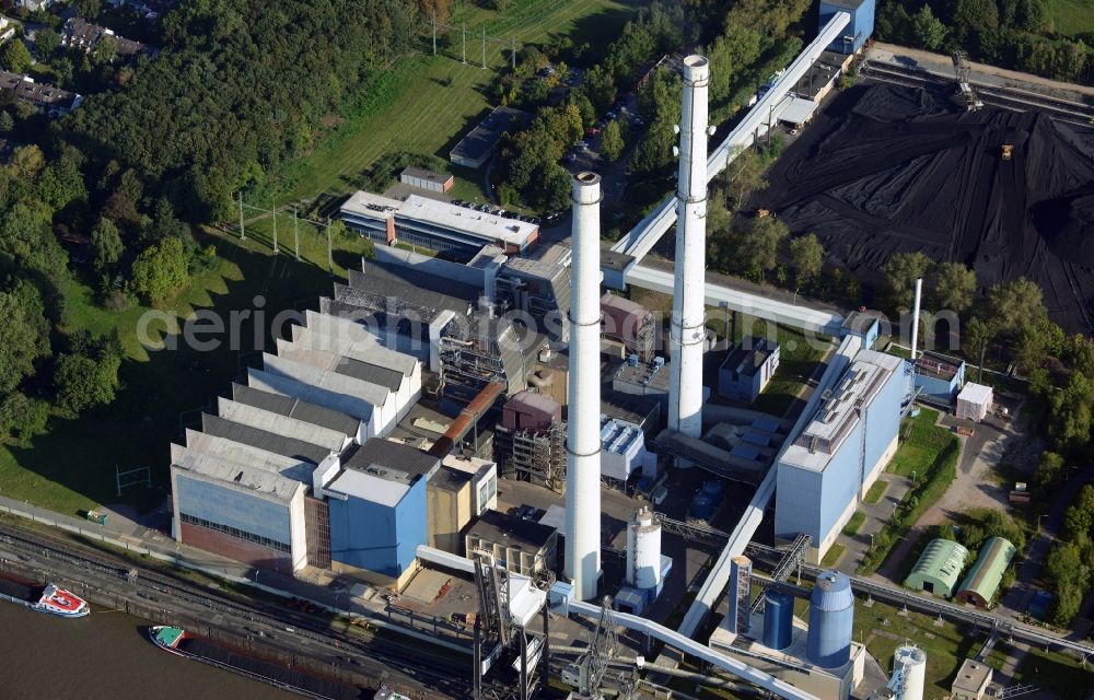 Wedel from the bird's eye view: View of the Wedel Power Station at the river Elbe in Schleswig-Holstein