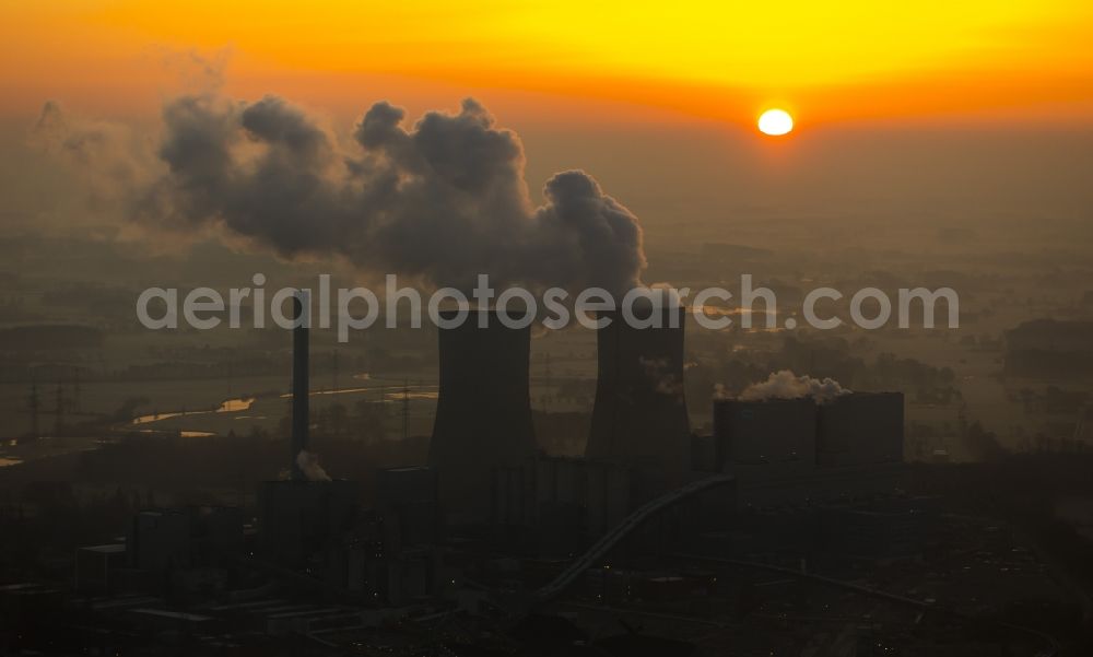 Hamm from above - Coal-fired power plant Westphalia in the sunrise with smoke and cooling towers in Hamm, North Rhine-Westphalia, Germany