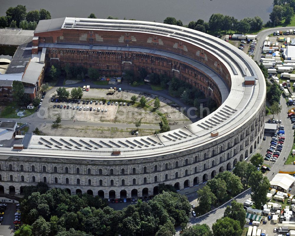 Aerial image Nürnberg - Blick auf die nicht fertiggestellte Kongresshalle auf dem ehemaligen Reichsparteitagsgelände. Das Gebäude hat die Maße von 240 m x 200 m. View of the unfinished Congress Hall at the former Nazi Party Rally Grounds. The building has dimensions of 240 m x 200 m.