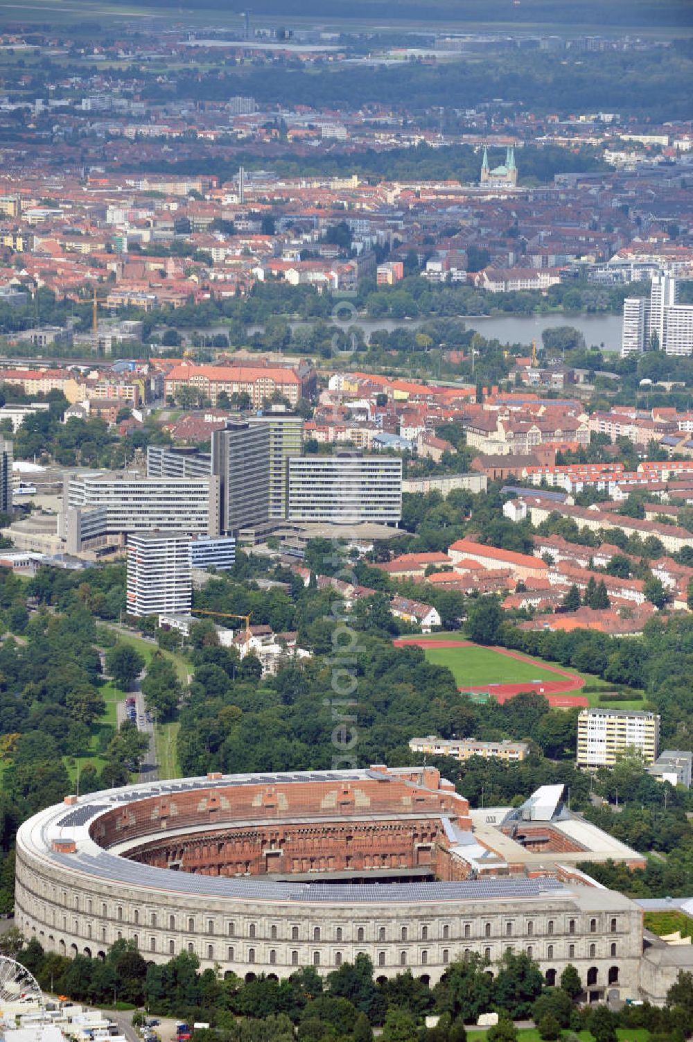 Aerial image Nürnberg - Blick auf die nicht fertiggestellte Kongresshalle auf dem ehemaligen Reichsparteitagsgelände. Das Gebäude hat die Maße von 240 m x 200 m. View of the unfinished Congress Hall at the former Nazi Party Rally Grounds. The building has dimensions of 240 m x 200 m.