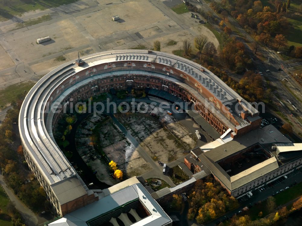 Aerial photograph Nürnberg - View of the unfinished Congress Hall at the former National Socialist Party Rally Grounds. The building has dimensions of 240 m x 200 m