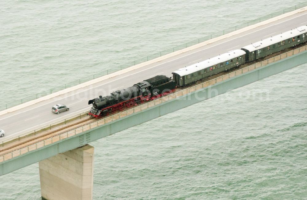 Aerial image Fehmarn - Construction of the pier over the water surface . on street E47 in Fehmarn on the island on street E47 of Fehmarn in the state Schleswig-Holstein, Germany