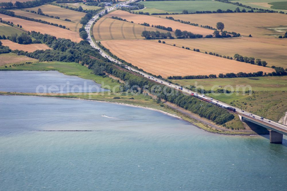 Fehmarn from the bird's eye view: Construction of the pier over the water surface . on street E47 in Fehmarn on the island on street E47 of Fehmarn in the state Schleswig-Holstein, Germany