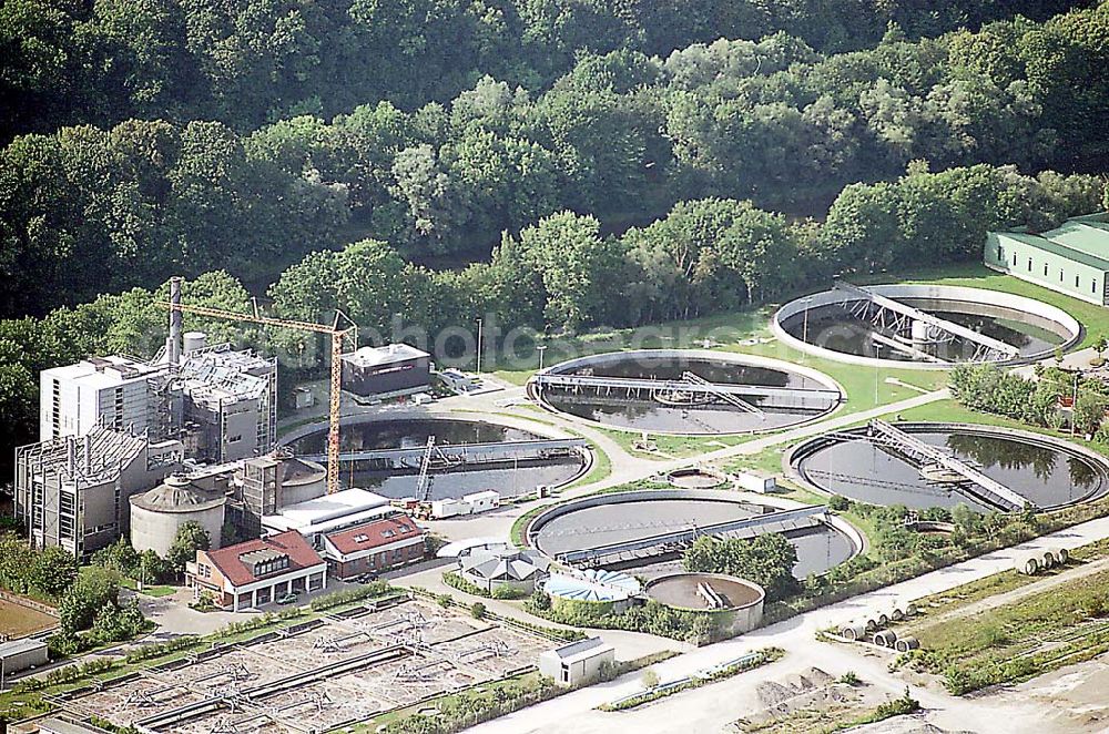 Aerial photograph Ulm / Baden Württemberg - Ulm / Baden Württemberg, Blick auf die Umbauarbeiten des Klärwerks in Ulm-Nord / Baden Württemberg, EBU Ulm, Im Basteicenter, Wichernstr. 19, 89073 Ulm, Tel.: 0731-161-6601, kontakt@ebu-ulm.de, 01.08.2003