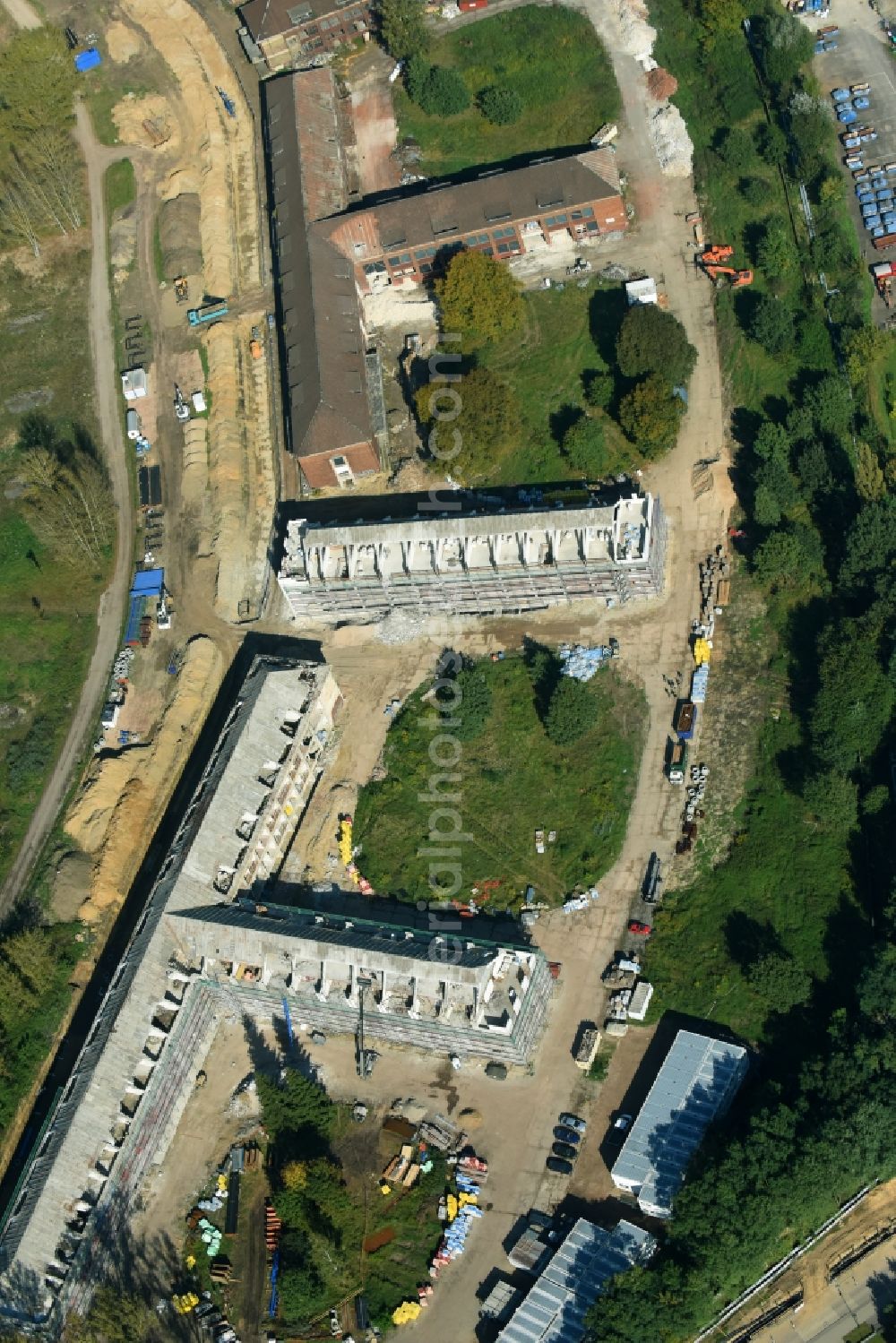 Aerial image Bernau - Construction site for the renovation and reconstruction of the building complex of the former military barracks Sanierungsgebiet Panke-Park on Schoenfelder Weg in Bernau in the state Brandenburg, Germany