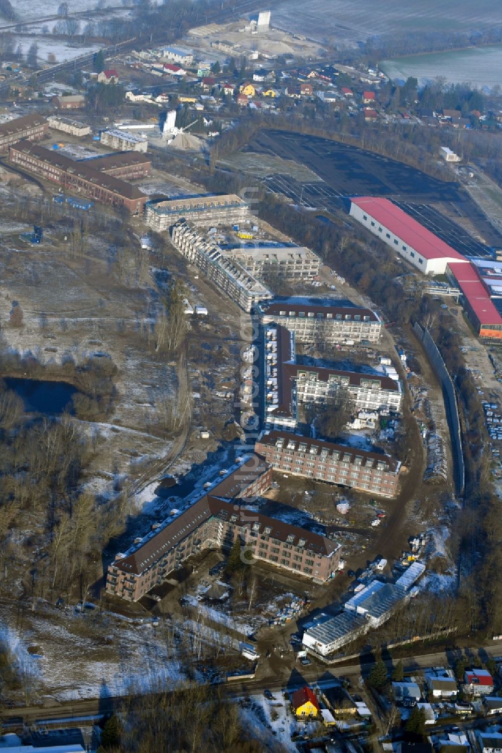 Aerial image Bernau - Construction site for the renovation and reconstruction of the building complex of the former military barracks Sanierungsgebiet Panke-Park on Schoenfelder Weg in Bernau in the state Brandenburg, Germany