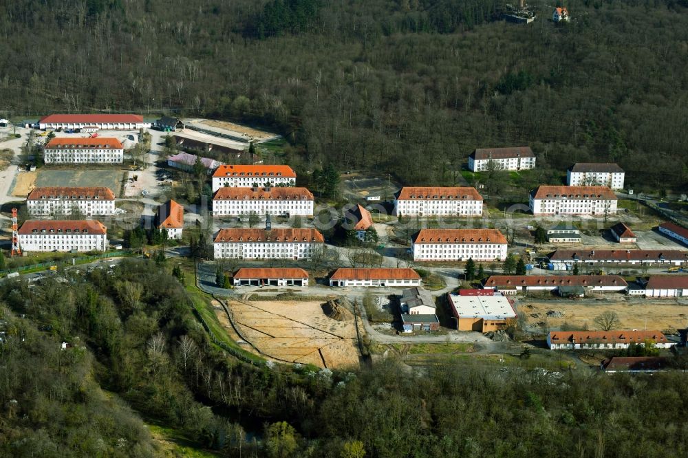 Darmstadt from the bird's eye view: Construction site for the renovation and conversion of the building complex of the personal military barracks conversion Darmstadt Sued / Cambrai-Fritsch barracks and Jefferson settlement in Darmstadt in the state Hesse, Germany