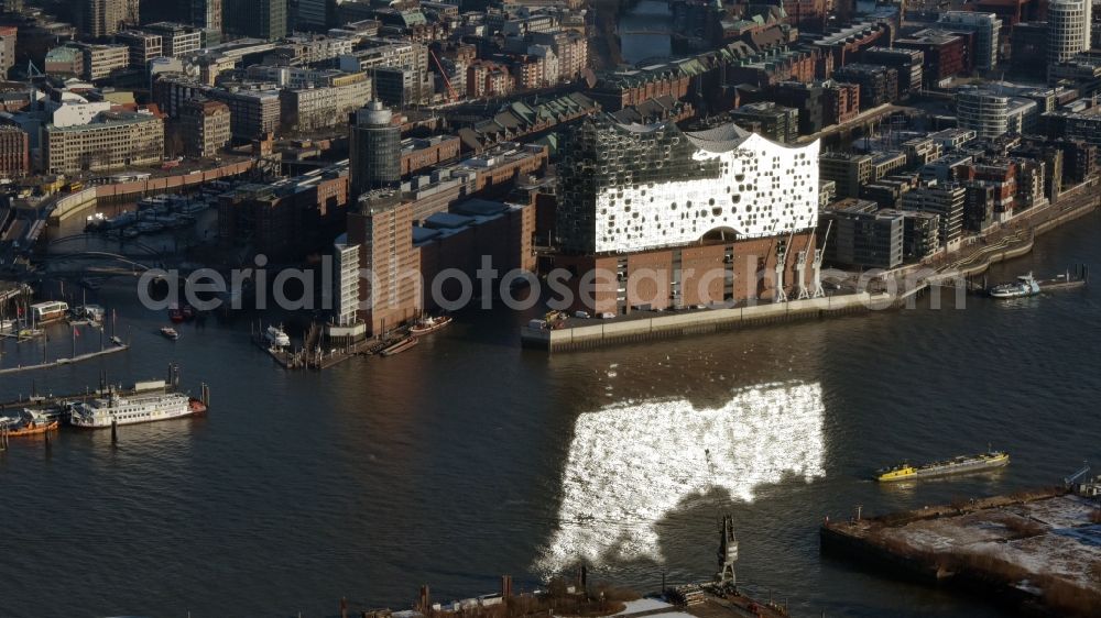 Hamburg from the bird's eye view: The Elbe Philharmonic Hall on the river bank of the Elbe in Hamburg