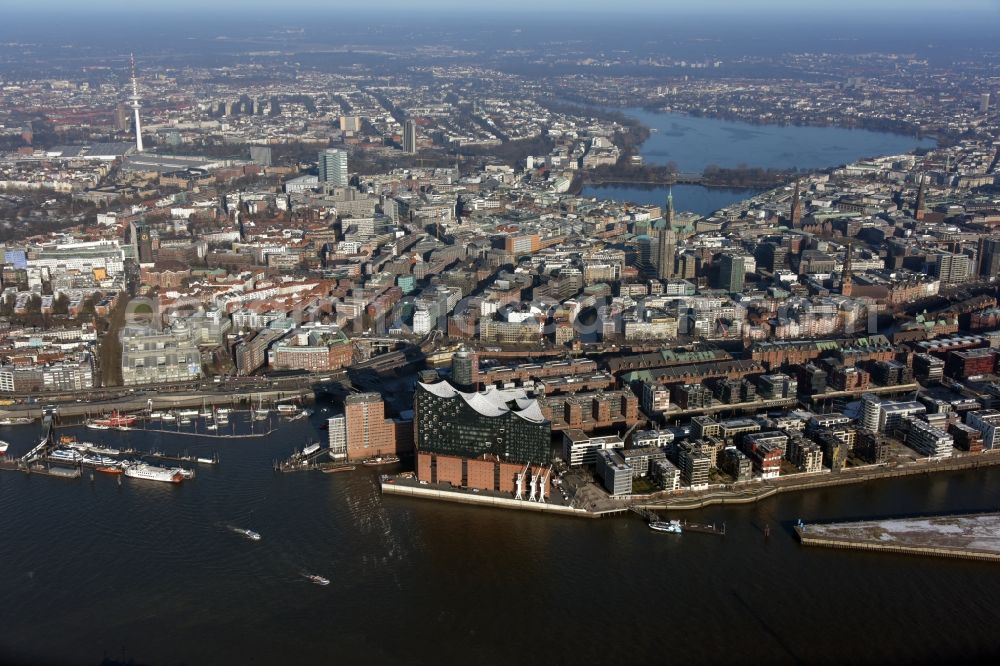 Hamburg from above - The Elbe Philharmonic Hall on the river bank of the Elbe in Hamburg