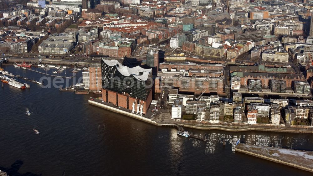 Aerial photograph Hamburg - The Elbe Philharmonic Hall on the river bank of the Elbe in Hamburg