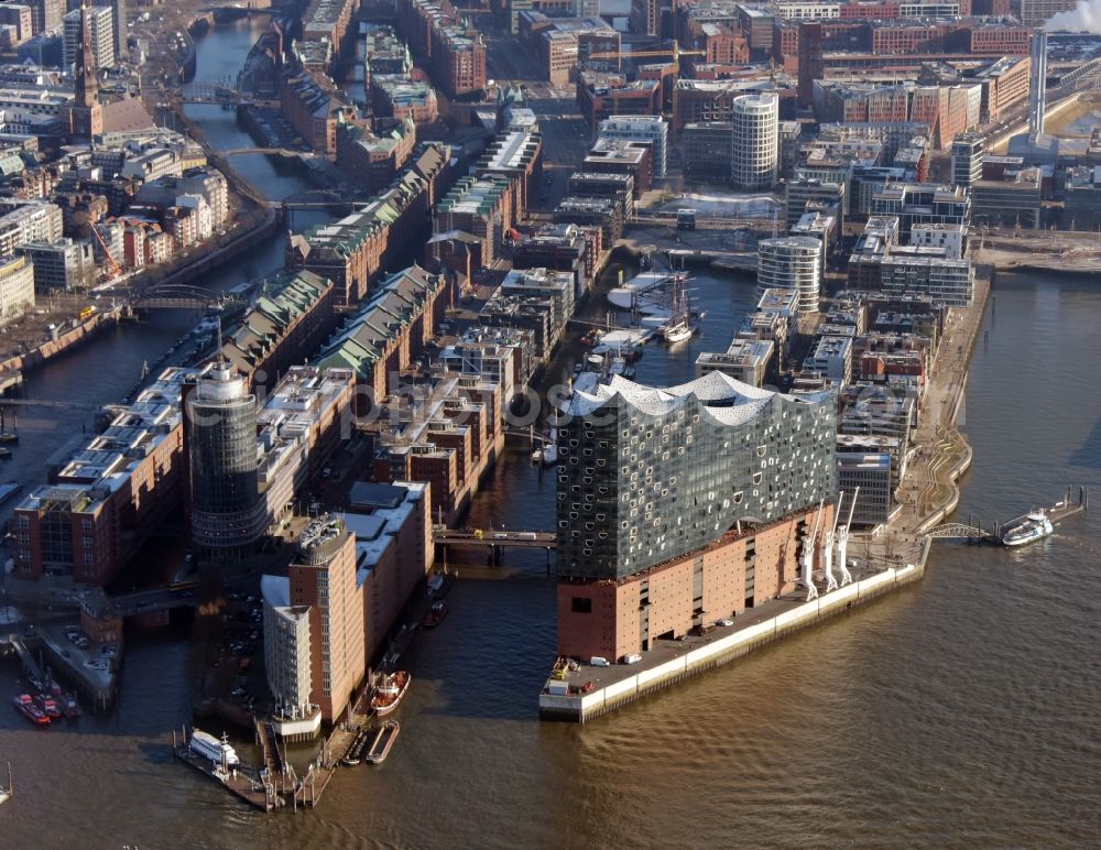 Hamburg from above - The Elbe Philharmonic Hall on the river bank of the Elbe in Hamburg