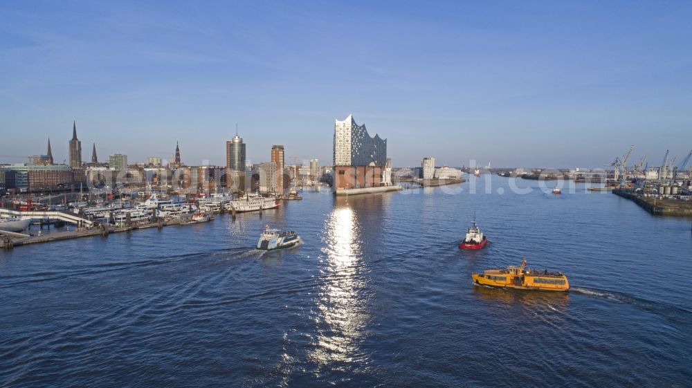 Hamburg from the bird's eye view: The Elbe Philharmonic Hall on the river bank of the Elbe in Hamburg