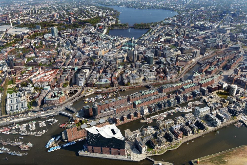 Aerial image Hamburg - The Elbe Philharmonic Hall on the river bank of the Elbe in Hamburg