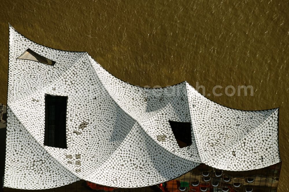 Hamburg from the bird's eye view: The Elbe Philharmonic Hall on the river bank of the Elbe in Hamburg