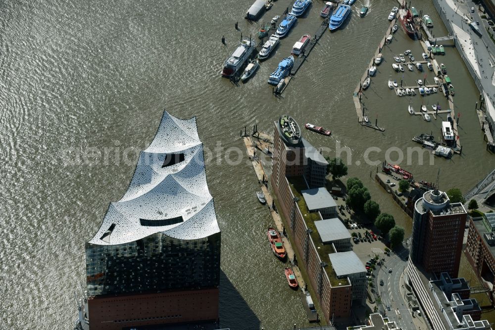 Aerial photograph Hamburg - The Elbe Philharmonic Hall on the river bank of the Elbe in Hamburg