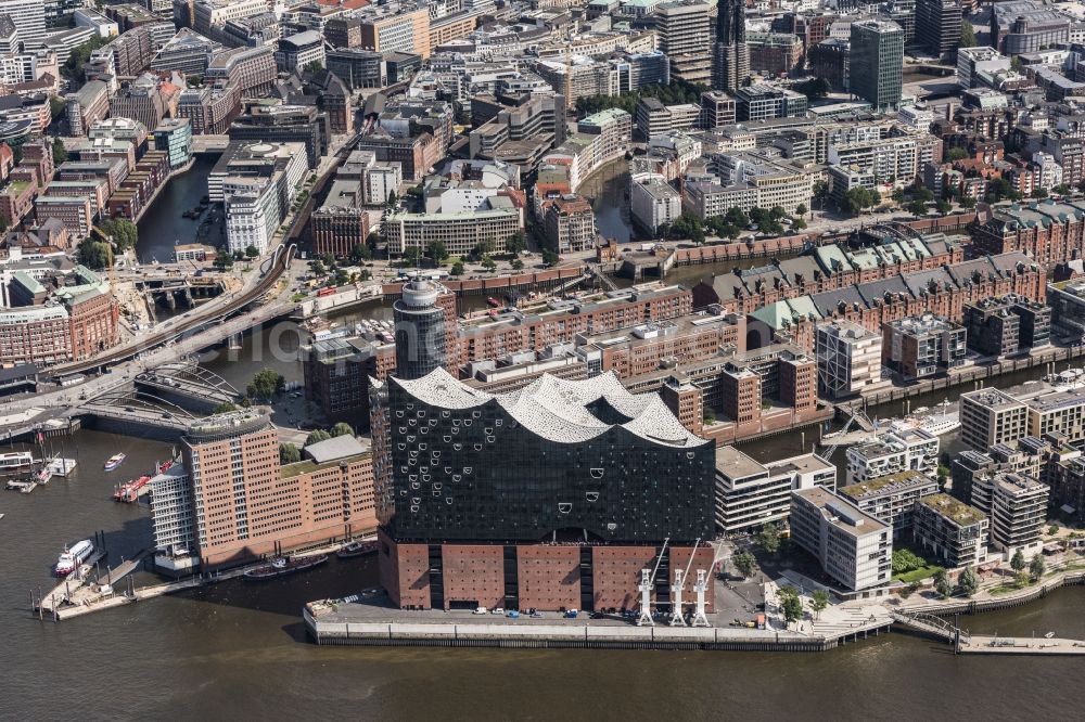 Aerial photograph Hamburg - The Elbe Philharmonic Hall on the river bank of the Elbe in Hamburg