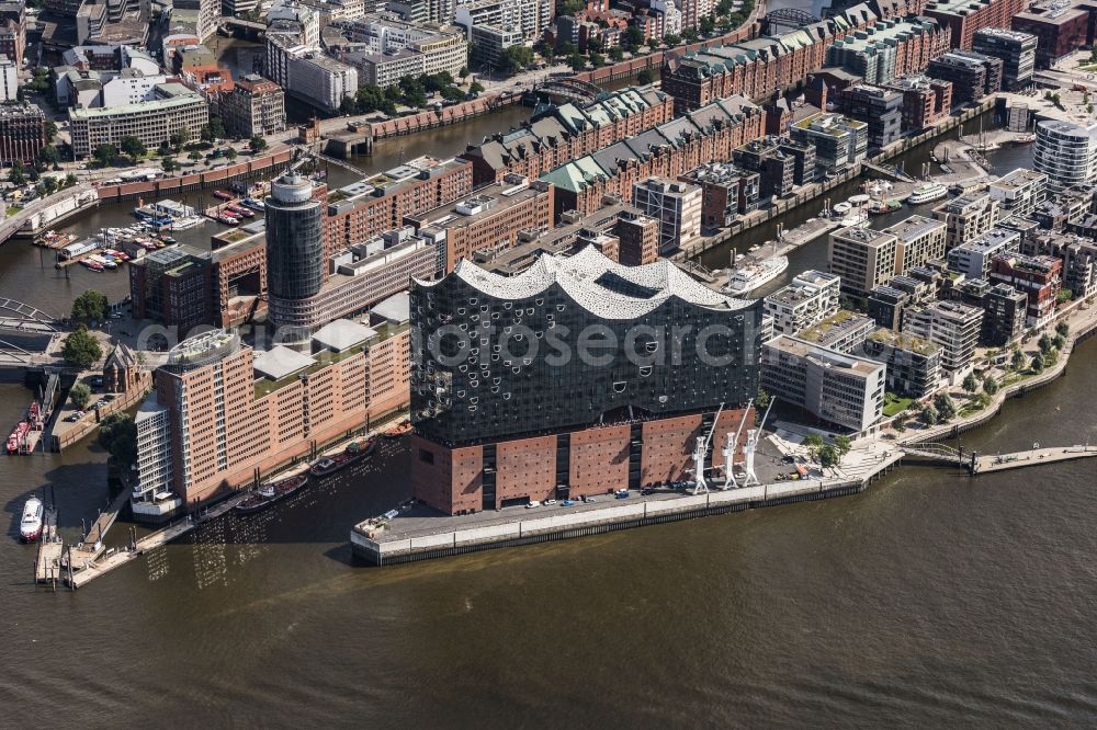 Hamburg from above - The Elbe Philharmonic Hall on the river bank of the Elbe in Hamburg